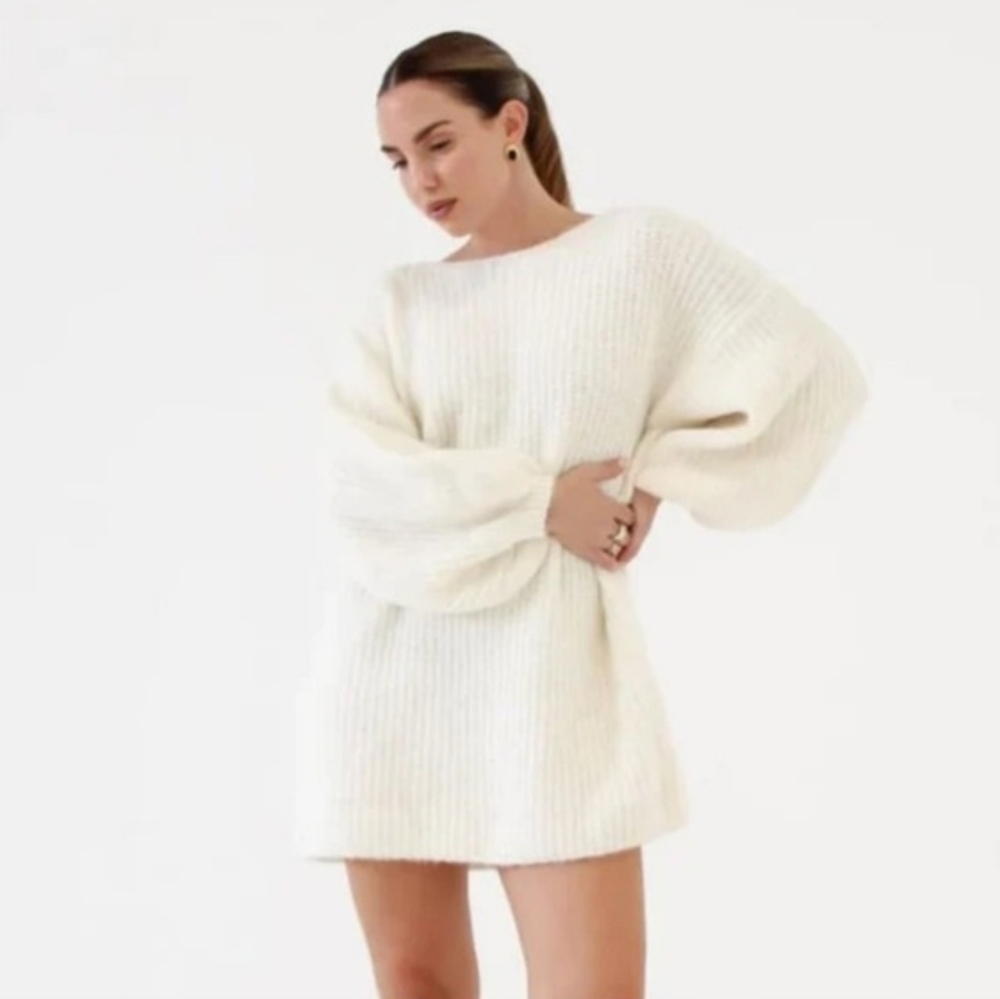 NEW Rumored Revolve Milkshake Mini Dress Long Sleeve Wool Medium White
